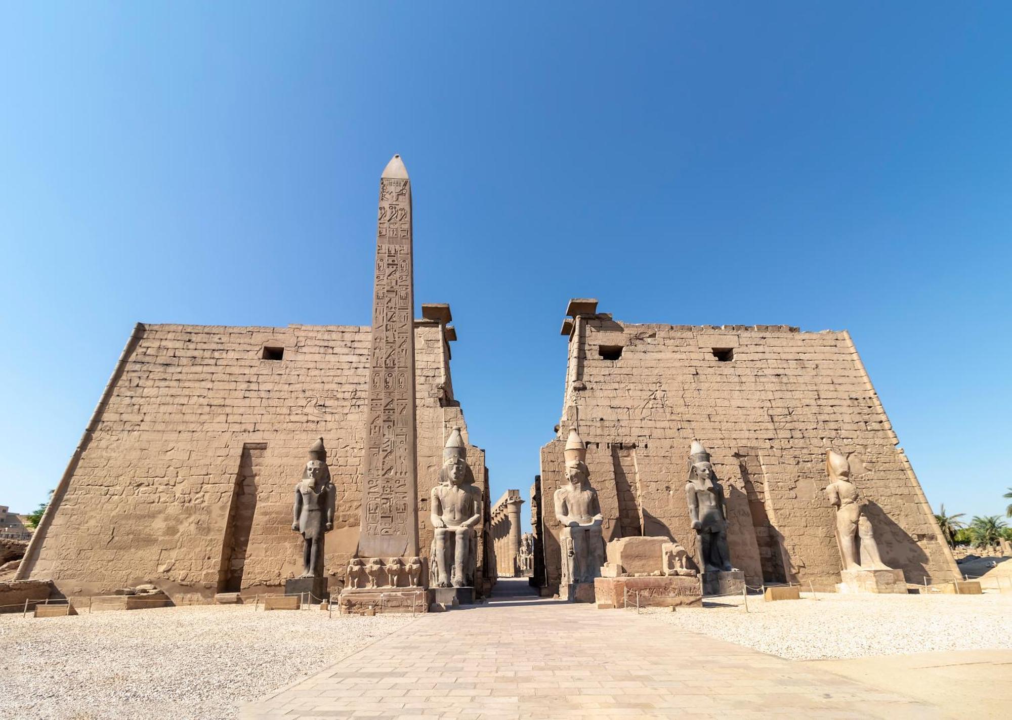 Moevenpick Royal Lily Nile Cruise, Every Monday Four Nights From Luxor, Every Friday Three Nights From Aswan - Including Excursions & Sightseeing المظهر الخارجي الصورة
