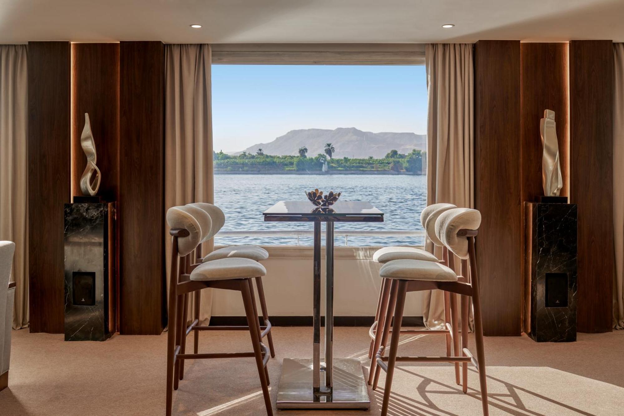 Moevenpick Royal Lily Nile Cruise, Every Monday Four Nights From Luxor, Every Friday Three Nights From Aswan - Including Excursions & Sightseeing المظهر الخارجي الصورة